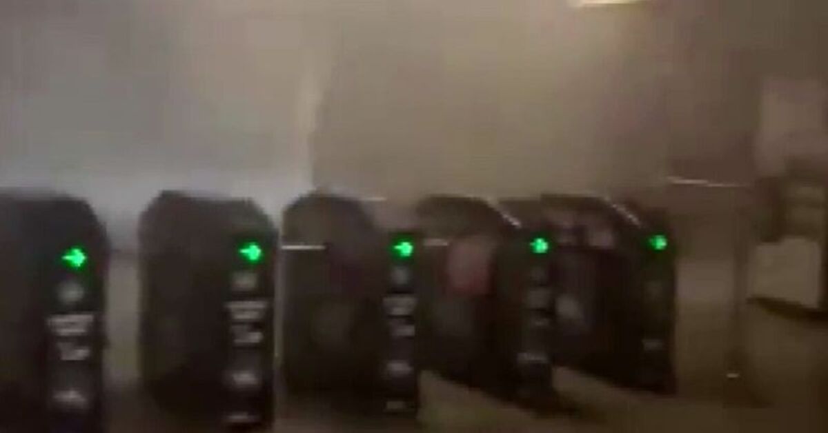 Yenikapı metro istasyonunda yangın!