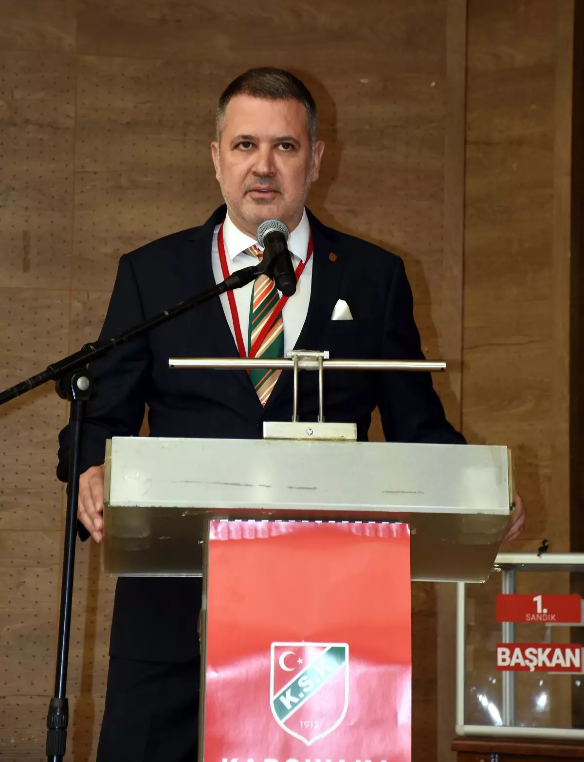 Karşıyaka’da Ergüllü’den önemli açıklamalar