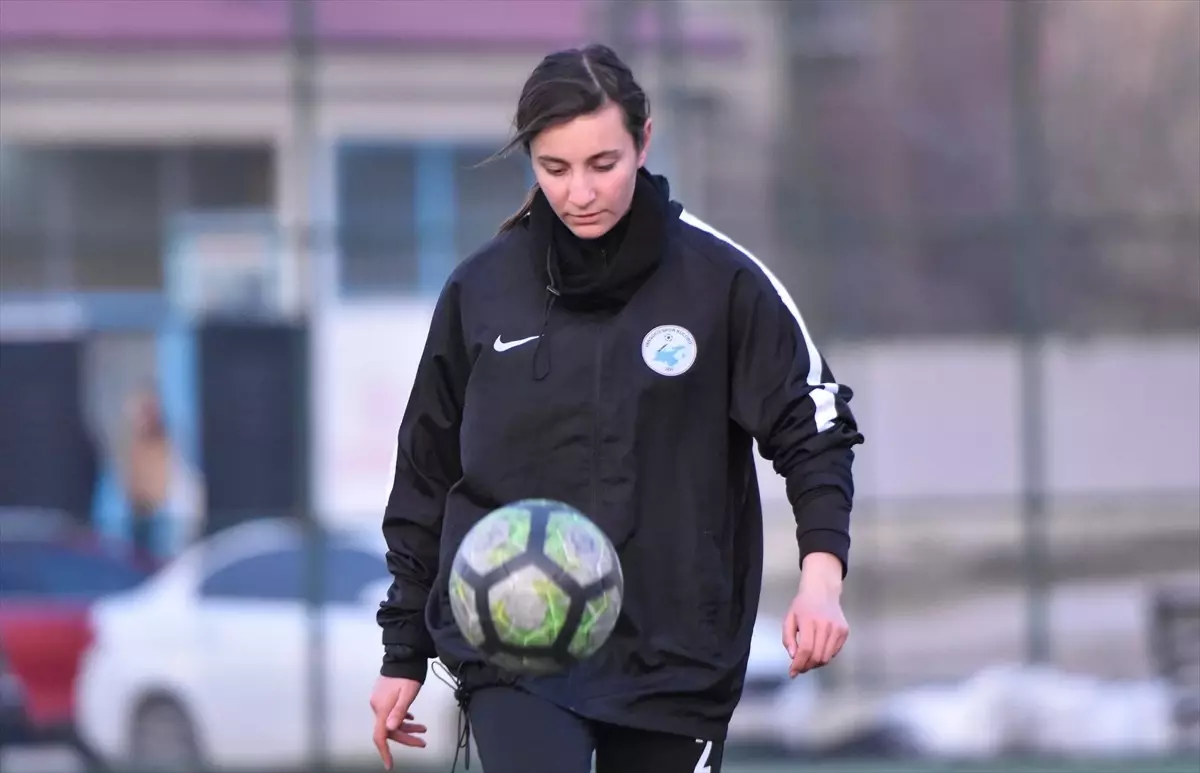 Vangücü Spor’un Golcüsü Havin Güven’in Başarısı