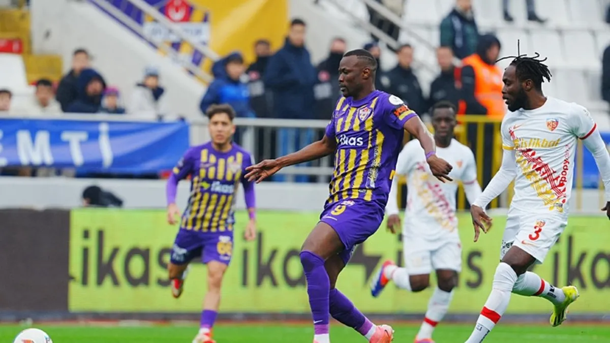 Süper Lig: Eyüpspor son anda yıkıldı!