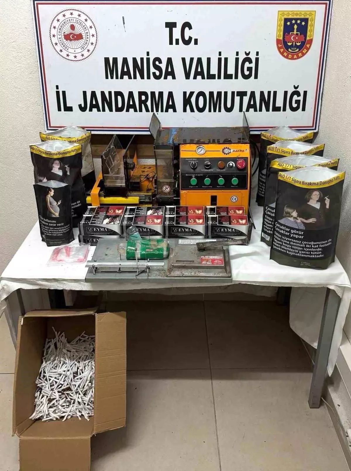 Akhisar’da Tütün ve Makaron Ele Geçirildi