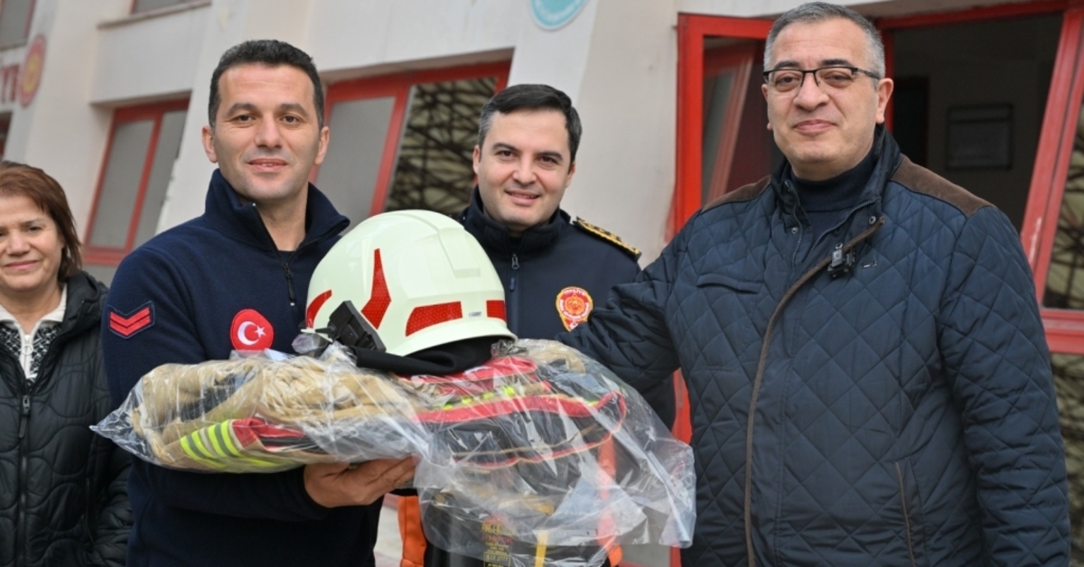 Manisa’da itfaiye personeline yeni koruyucu kıyafet