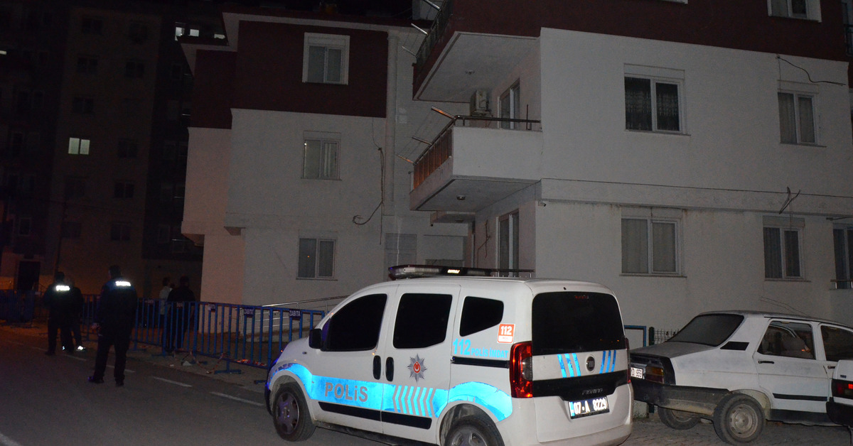 Mührü kırıp çökme riski olan binaya yerleştiler!